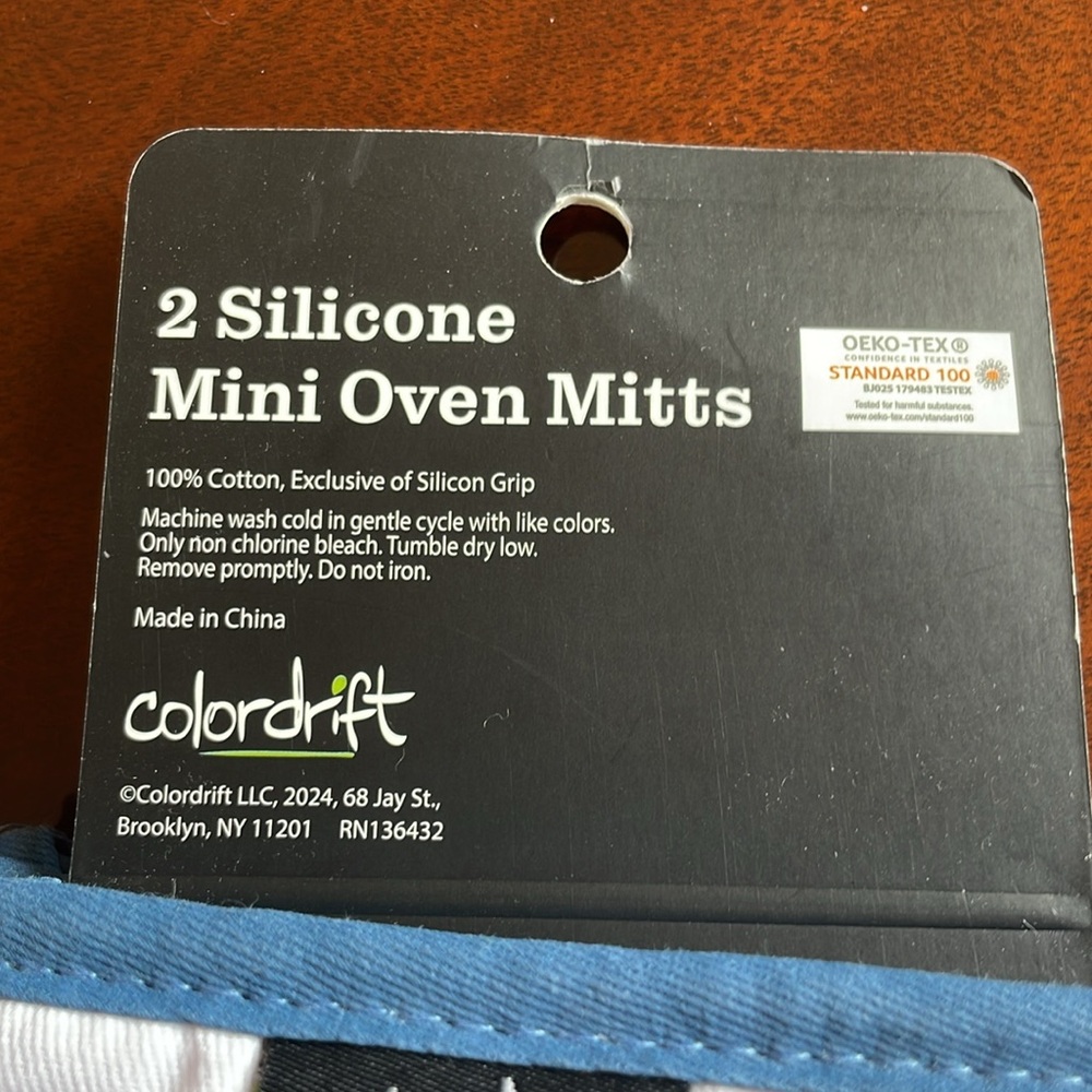 Dachshund themed set of two dachshund themed silicone mini ov… - Picture 6 of 7